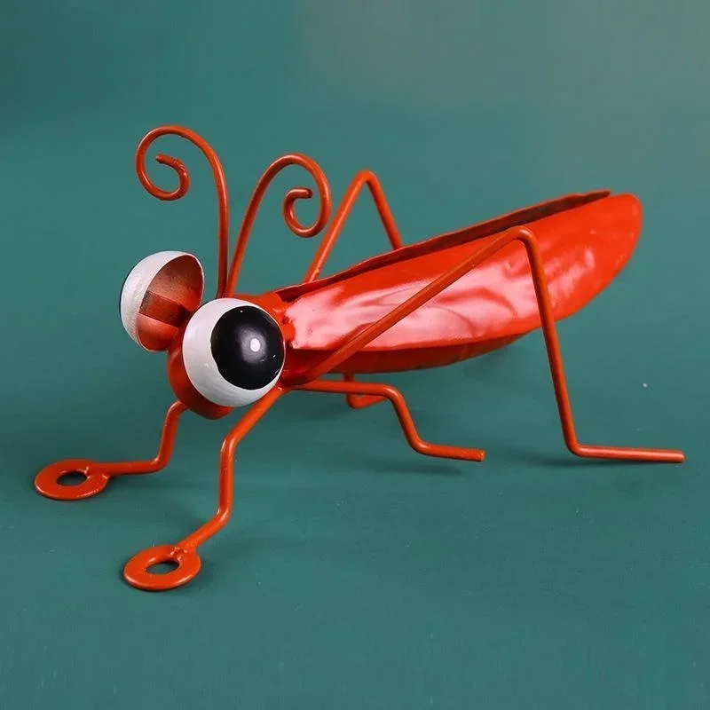 Garden Cute Metal Grasshopper  - đánh giá và giá Resin Art Tree